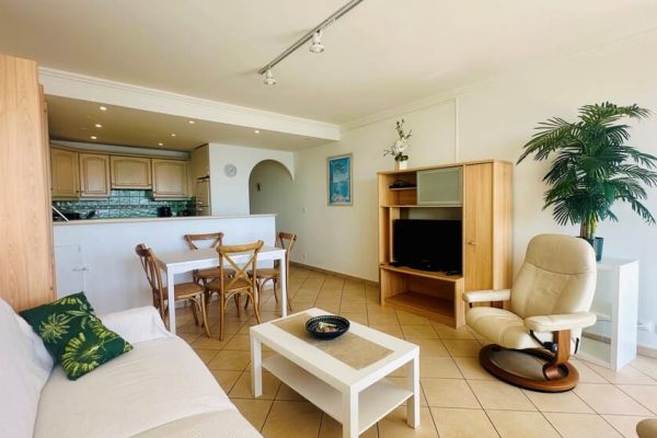 Ugodis-Location-appartement-sanary-sur-mer-sejour-en-savoir-plus